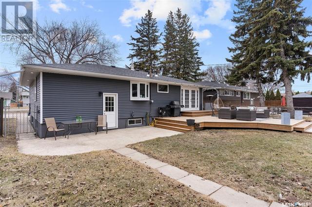2710 Clarence Avenue S, House detached with 4 bedrooms, 2 bathrooms and null parking in Saskatoon SK | Image 42