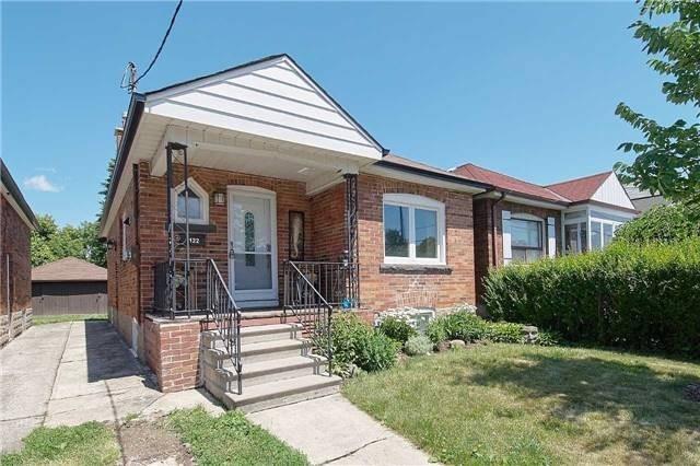 122 Lambton Ave, House detached with 2 bedrooms, 2 bathrooms and 2 parking in Toronto ON | Image 1