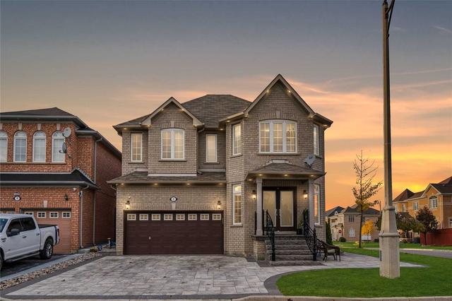 2 Blazing Star Dr, House detached with 4 bedrooms, 6 bathrooms and 6 parking in Brampton ON | Image 1