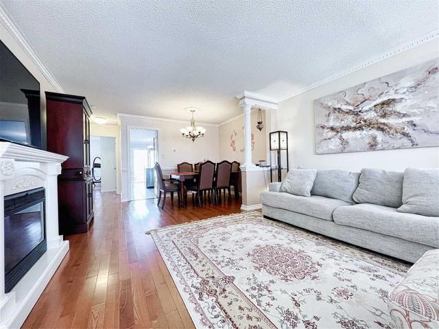 8 Monk Cres, House detached with 2 bedrooms, 2 bathrooms and 3 parking in Ajax ON | Image 12