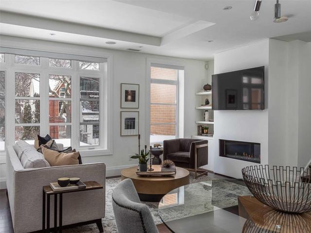 100 - 21 Shaftesbury Ave, Townhouse with 2 bedrooms, 3 bathrooms and 1 parking in Toronto ON | Image 5