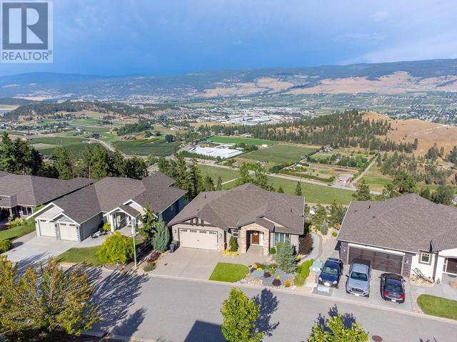 579 Selkirk Court, House detached with 4 bedrooms, 2 bathrooms and 4 parking in Kelowna BC | Image 39