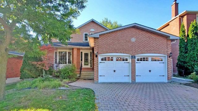 17 Keffer Circ, House detached with 4 bedrooms, 4 bathrooms and 6 parking in Newmarket ON | Image 29
