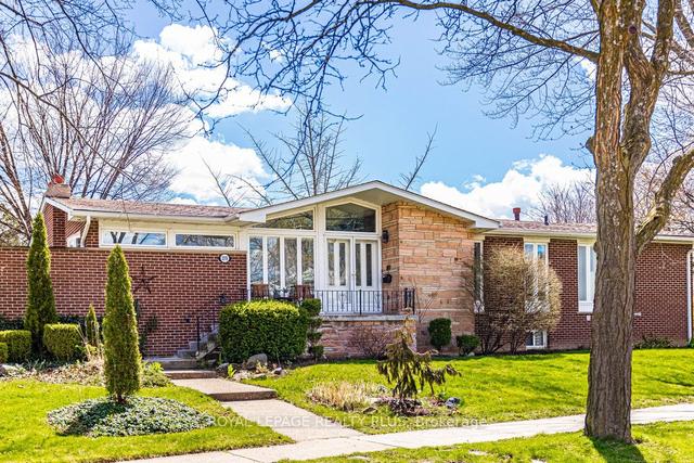 3551 Burningelm Cres, House detached with 3 bedrooms, 3 bathrooms and 5 parking in Mississauga ON | Image 34