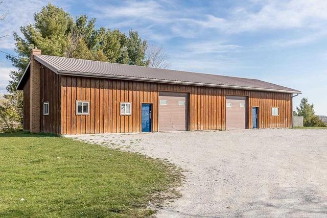5181 County Rd 27 Rd, House detached with 3 bedrooms, 2 bathrooms and 40 parking in Innisfil ON | Image 21