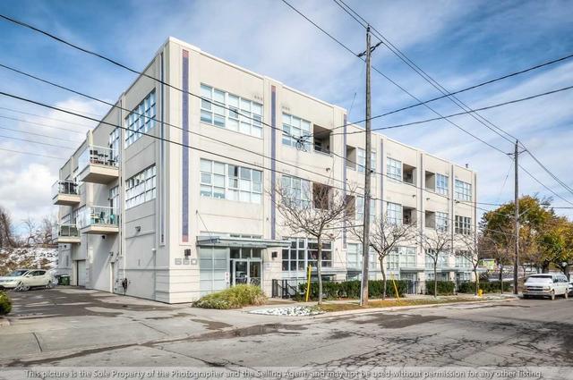 305 - 550 Hopewell Ave, Condo with 2 bedrooms, 2 bathrooms and 1 parking in Toronto ON | Image 1