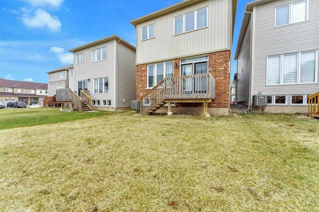 7822 Hackberry Tr, House detached with 3 bedrooms, 3 bathrooms and 2 parking in Niagara Falls ON | Image 28