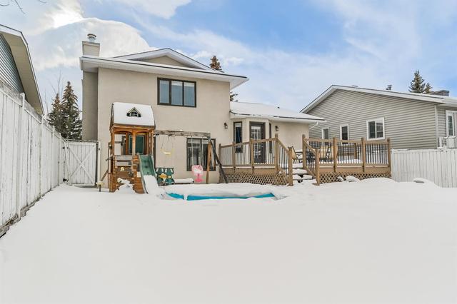 52 Waterstone Crescent Se, House detached with 3 bedrooms, 3 bathrooms and 4 parking in Calgary AB | Image 23
