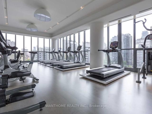 1408 - 101 Charles St E, Condo with 1 bedrooms, 1 bathrooms and 0 parking in Toronto ON | Image 2