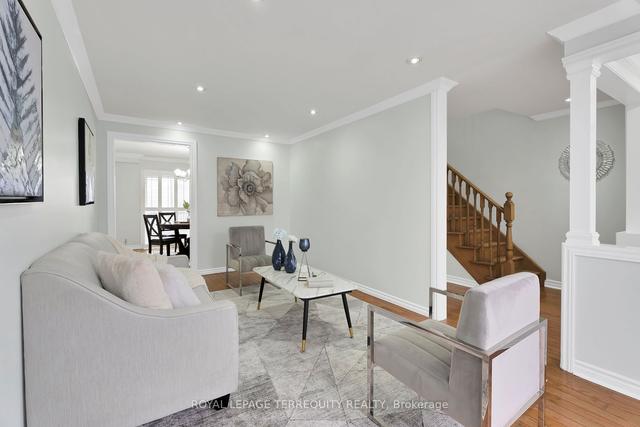 10 San Carmelo Way, Townhouse with 3 bedrooms, 2 bathrooms and 3 parking in Toronto ON | Image 34