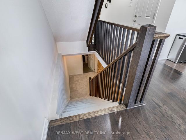 50 Honeyview Tr, House attached with 3 bedrooms, 4 bathrooms and 3 parking in Brampton ON | Image 21