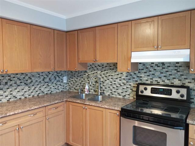 50 - 405 Hyacinthe Blvd, Condo with 3 bedrooms, 2 bathrooms and 2 parking in Mississauga ON | Image 12