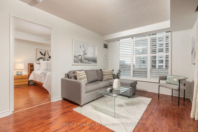 705 - 225 Merton St, Condo with 2 bedrooms, 1 bathrooms and 1 parking in Toronto ON | Image 5