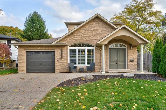 1316 Humphreys Cres, House detached with 3 bedrooms, 3 bathrooms and 5 parking in Burlington ON | Image 1