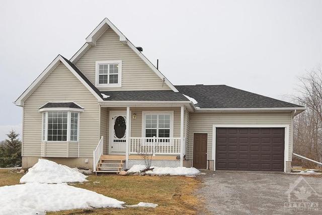 1810 York's Corners Road, House detached with 4 bedrooms, 2 bathrooms and 10 parking in Ottawa ON | Image 1