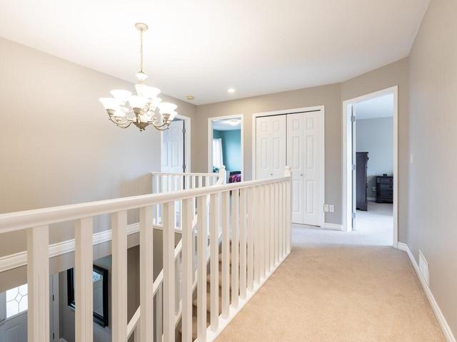 26992 25a Avenue, House detached with 6 bedrooms, 4 bathrooms and 6 parking in Langley BC | Image 4