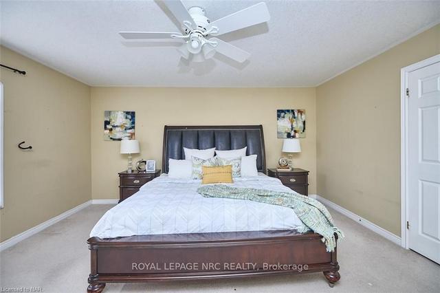 8099 Spring Blossom Dr, House detached with 3 bedrooms, 3 bathrooms and 3 parking in Niagara Falls ON | Image 6