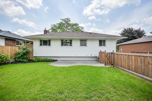 14 Pembroke Ave, House detached with 3 bedrooms, 2 bathrooms and 4 parking in Brantford ON | Image 31