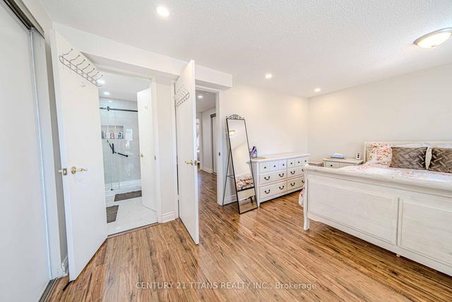 45 - 15 Guildwood Pkwy, Townhouse with 3 bedrooms, 2 bathrooms and 2 parking in Toronto ON | Image 22