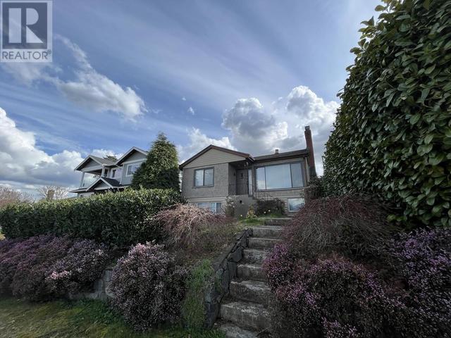 3970 Edinburgh Street, House detached with 2 bedrooms, 2 bathrooms and 2 parking in Burnaby BC | Image 7
