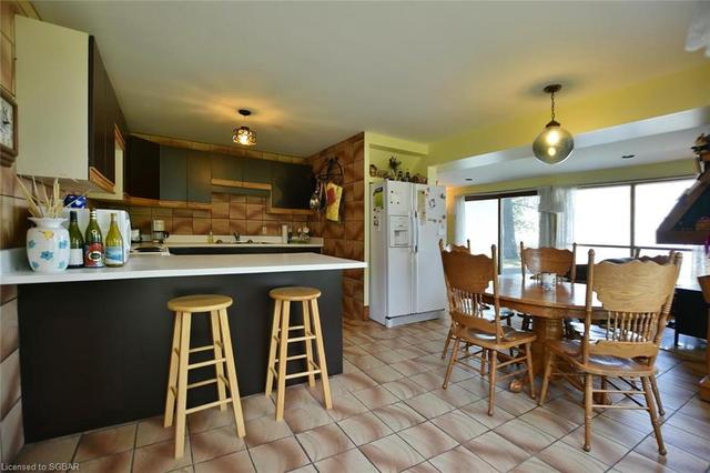 162 Santos Lane, House detached with 3 bedrooms, 2 bathrooms and 5 parking in Wasaga Beach ON | Image 21