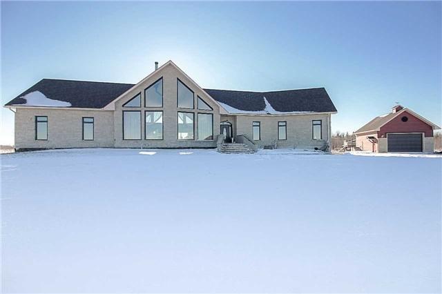 230 Bay Estates Rd, House detached with 3 bedrooms, 2 bathrooms and 5 parking in Northeastern Manitoulin and the Islands ON | Image 1