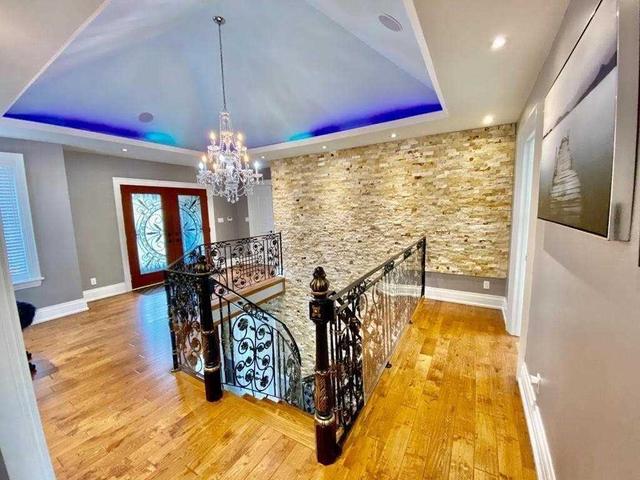 65 Oakfield Dr, House detached with 5 bedrooms, 8 bathrooms and 12 parking in Toronto ON | Image 7