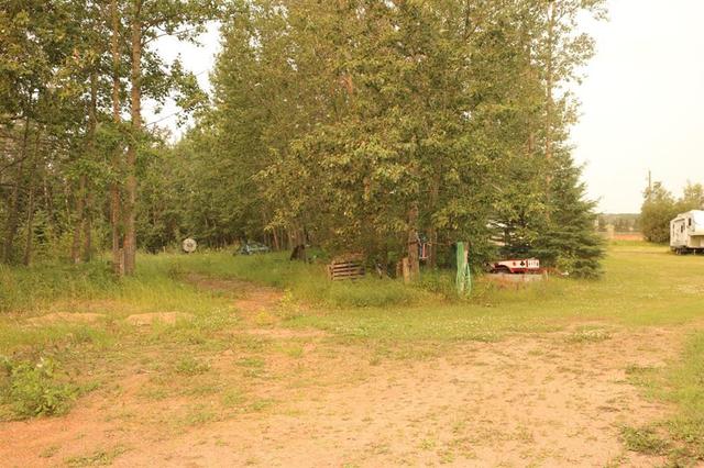 39230 Range Road 273, House detached with 3 bedrooms, 2 bathrooms and 5 parking in Lacombe County AB | Image 35