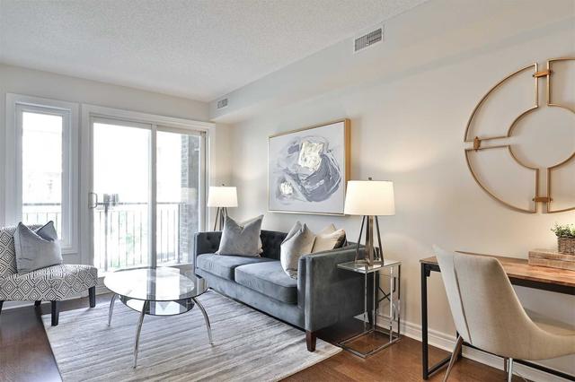 201 - 6 Brian Peck Cres, Townhouse with 2 bedrooms, 2 bathrooms and 1 parking in Toronto ON | Image 14
