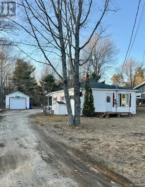 85 Old Harvey Road, House detached with 2 bedrooms, 1 bathrooms and null parking in McAdam NB | Image 3