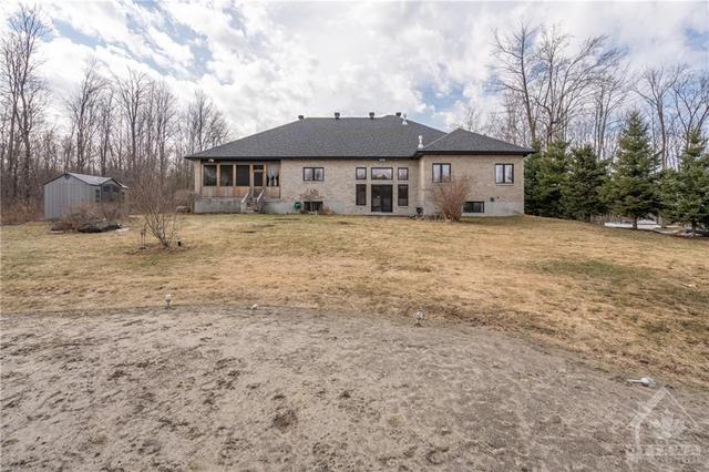 1954 Cedarlakes Way, House detached with 5 bedrooms, 4 bathrooms and 8 parking in Ottawa ON | Image 29