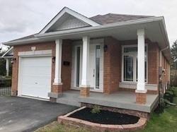 837 Wentworth St, House detached with 2 bedrooms, 2 bathrooms and 3 parking in Peterborough ON | Image 1