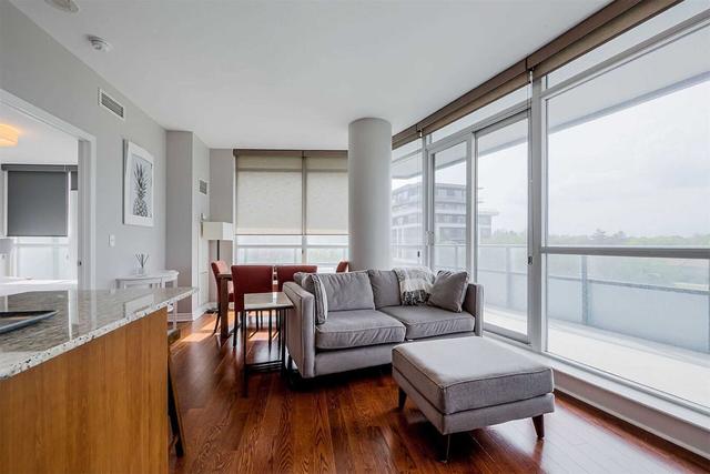 230 - 2885 Bayview Ave, Condo with 2 bedrooms, 1 bathrooms and 1 parking in Toronto ON | Image 8