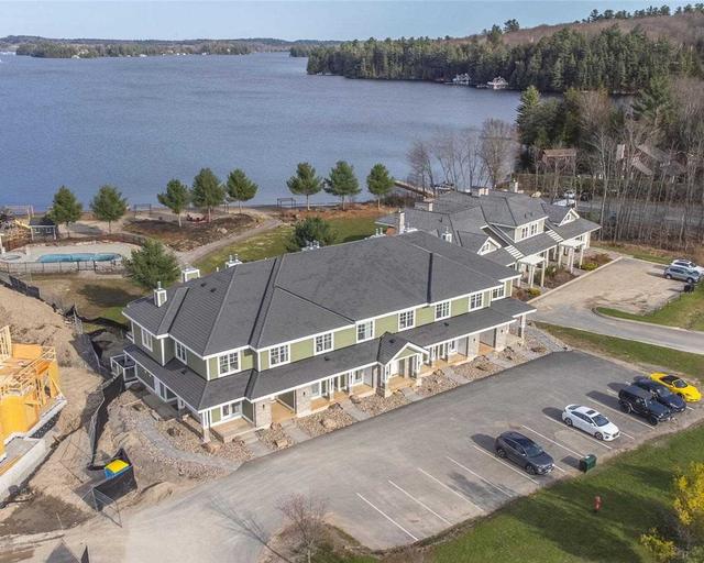 bhvc202 - 1869 Muskoka 118 Rd, Condo with 1 bedrooms, 1 bathrooms and 1 parking in Muskoka Lakes ON | Image 1