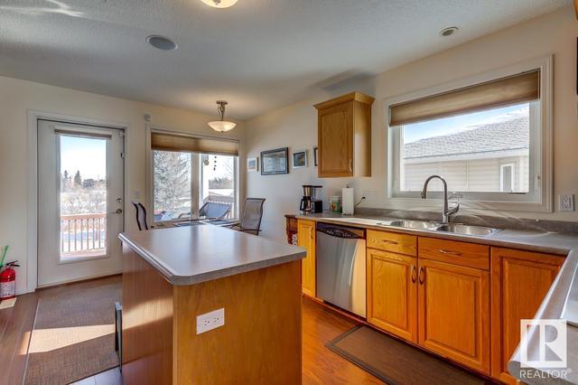 5120 56 Av, House detached with 4 bedrooms, 3 bathrooms and null parking in Mundare AB | Image 13