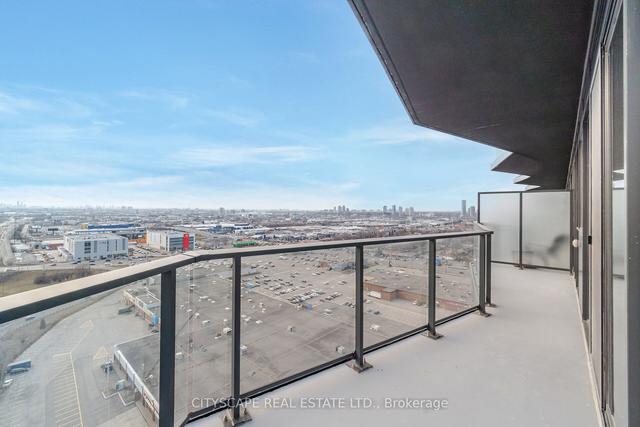 2009 - 36 Zorra St, Condo with 2 bedrooms, 2 bathrooms and 1 parking in Toronto ON | Image 22