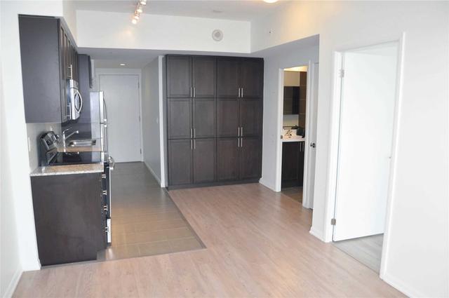 837 - 830 Lawrence Ave W, Condo with 1 bedrooms, 1 bathrooms and 1 parking in Toronto ON | Image 9