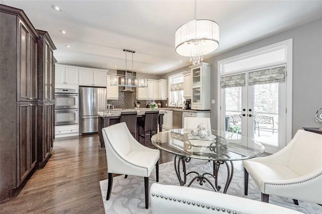 888 Park Ave W, House detached with 4 bedrooms, 3 bathrooms and 6 parking in Burlington ON | Image 8