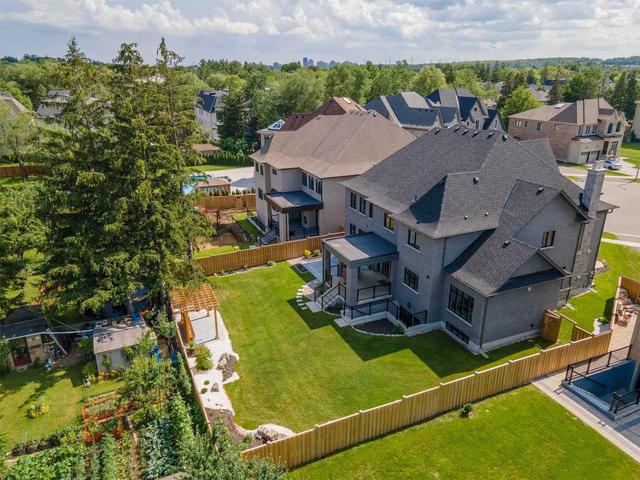 22 Petrolia Crt, House detached with 5 bedrooms, 8 bathrooms and 6 parking in Richmond Hill ON | Image 29
