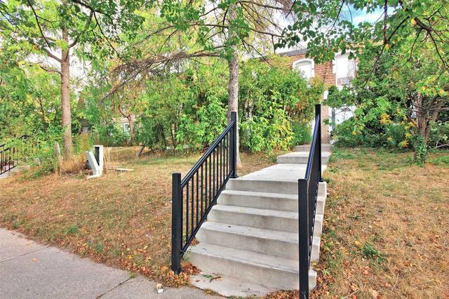4 - 1310 Gulleden Dr, Townhouse with 3 bedrooms, 3 bathrooms and 1 parking in Mississauga ON | Image 12