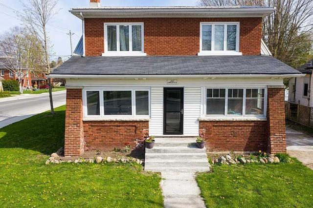 392 Lambton St W, House detached with 4 bedrooms, 2 bathrooms and 5 parking in West Grey ON | Image 33