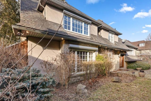 19 Forest Glen Cres, House detached with 3 bedrooms, 3 bathrooms and 6 parking in Toronto ON | Image 21