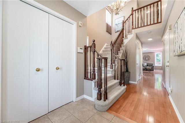 a - 696 Star Flower Avenue, House semidetached with 3 bedrooms, 3 bathrooms and 2 parking in Waterloo ON | Image 34