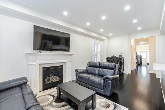 88 Humphery St, House semidetached with 3 bedrooms, 3 bathrooms and 2 parking in Hamilton ON | Image 38