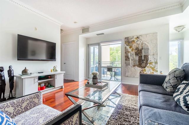 301 - 8201 Islington Ave, Condo with 1 bedrooms, 1 bathrooms and 1 parking in Vaughan ON | Image 2