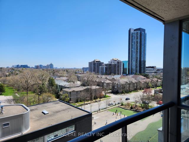 1003 - 35 Hollywood Ave, Condo with 1 bedrooms, 1 bathrooms and 1 parking in Toronto ON | Image 7