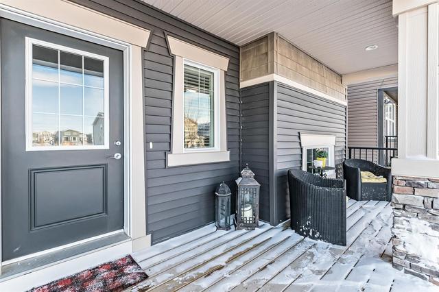 107 Sandstone Drive, House detached with 3 bedrooms, 2 bathrooms and 3 parking in Calgary AB | Image 6
