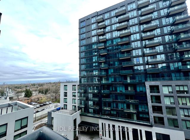 703 - 8868 Yonge St, Condo with 1 bedrooms, 2 bathrooms and 1 parking in Richmond Hill ON | Image 10