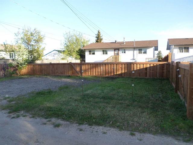 9308 103 Ave, House detached with 3 bedrooms, 2 bathrooms and 6 parking in Grande Prairie AB | Image 14