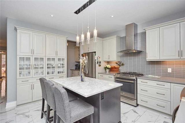 9337 Madison Cres, House detached with 5 bedrooms, 5 bathrooms and 4 parking in Niagara Falls ON | Image 6